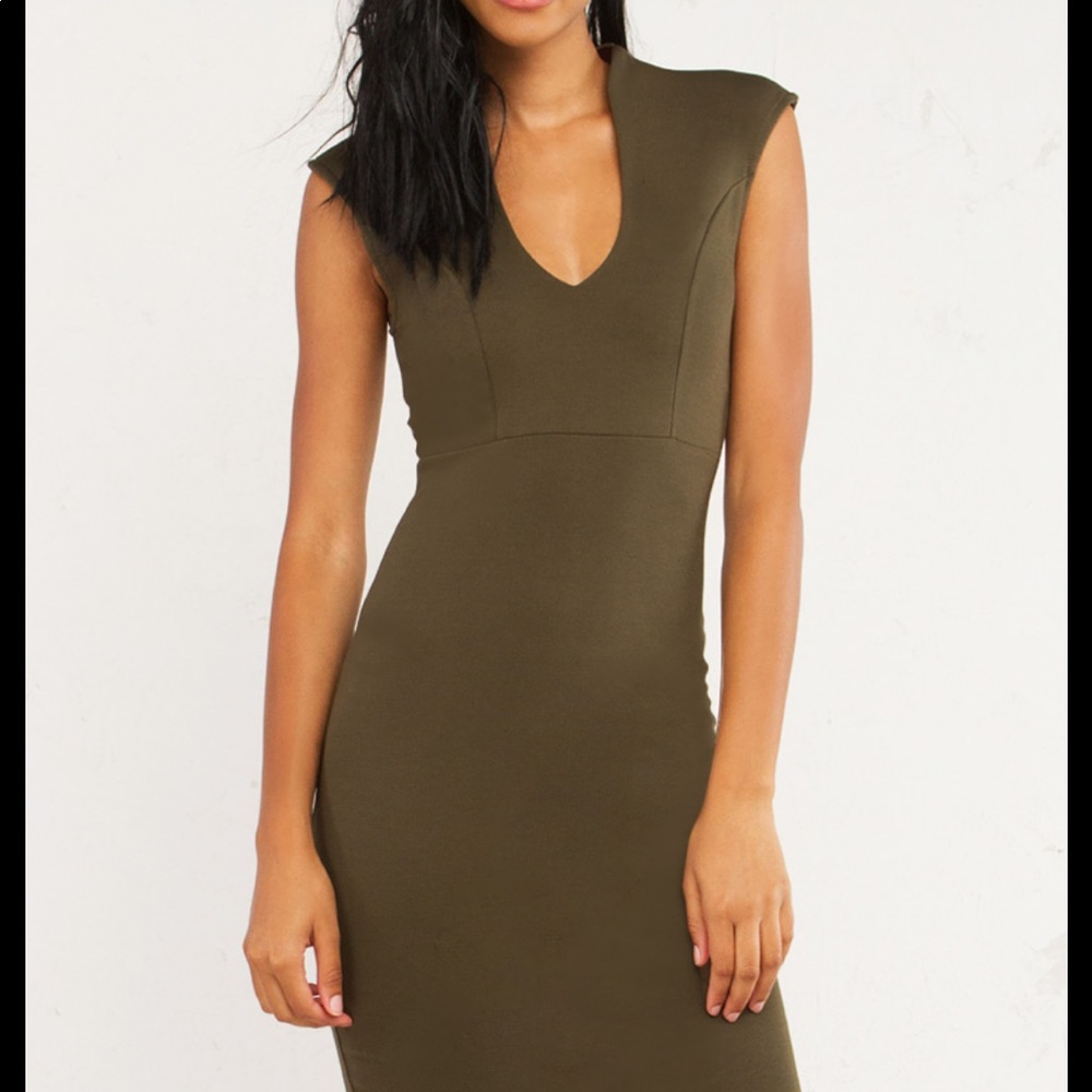 AKIRA CHICAGO Midi Dress